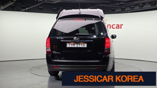 2013 Kia Carnival R - Thumbnail 11