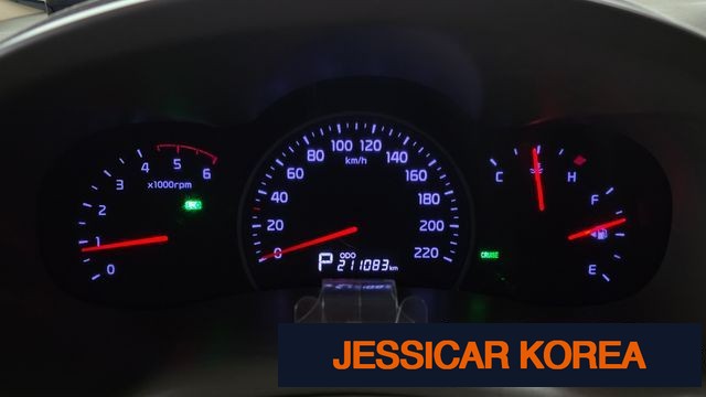 2013 Kia Carnival R - Thumbnail 12