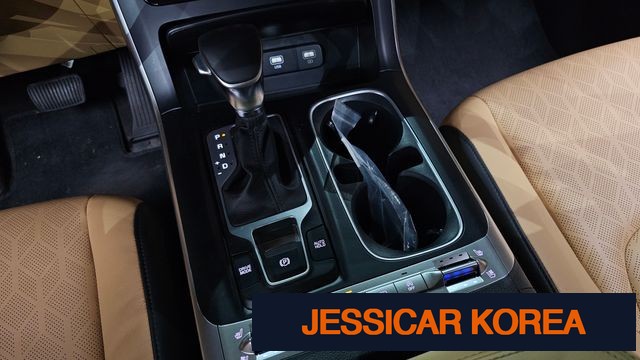 2023 Kia Carnival 4th Gen - Thumbnail 10