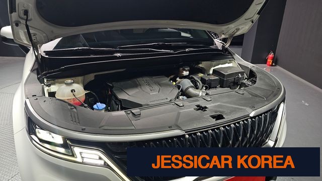 2023 Kia Carnival 4th Gen - Thumbnail 19