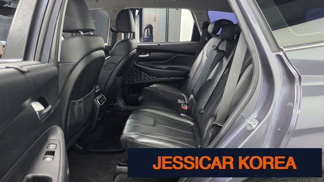 2021 Hyundai The New Santa Fe - Thumbnail 18