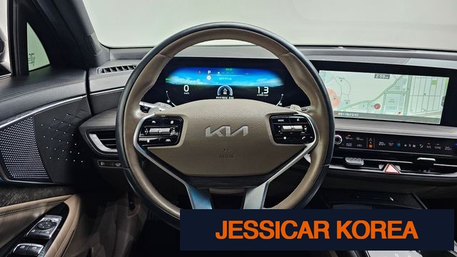2023 Kia K8 Hybrid - Thumbnail 3