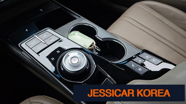 2023 Kia K8 Hybrid - Thumbnail 8