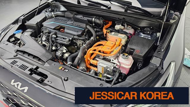 2023 Kia K8 Hybrid - Thumbnail 19