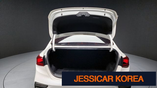 2021 Kia All new K3 - Thumbnail 8