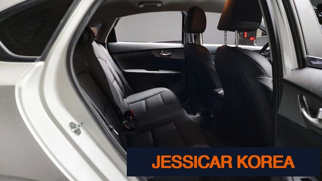 2021 Kia All new K3 - Thumbnail 10