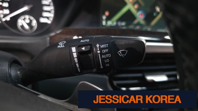 2016 Genesis EQ900 - Thumbnail 18