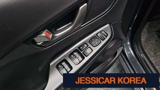 2018 Hyundai Kona - Thumbnail 16