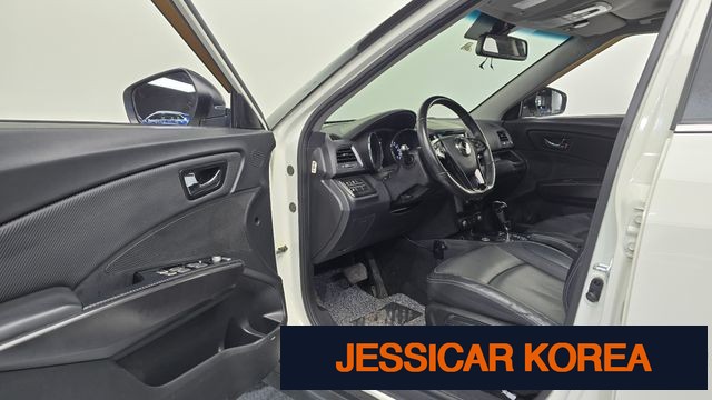 2017 KG Mobility Tivoli - Thumbnail 8