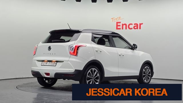 2017 KG Mobility Tivoli - Thumbnail 14