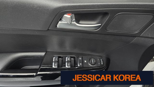 2016 Kia Sportage 4th generation - Thumbnail 19