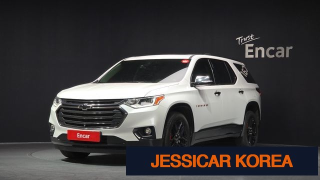 2020 Chevrolet Traverse - Thumbnail 18