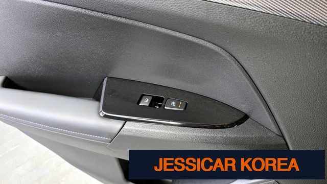 2024 Kia Sportage 5th generation hybrid - Thumbnail 18