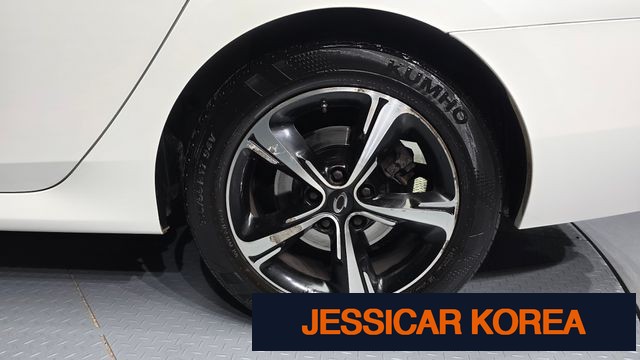 2015 Renault Korea SM5 Nova - Thumbnail 13
