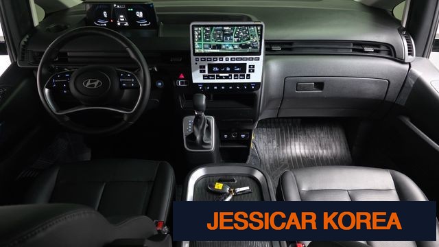 2025 Hyundai Staria - Thumbnail 18