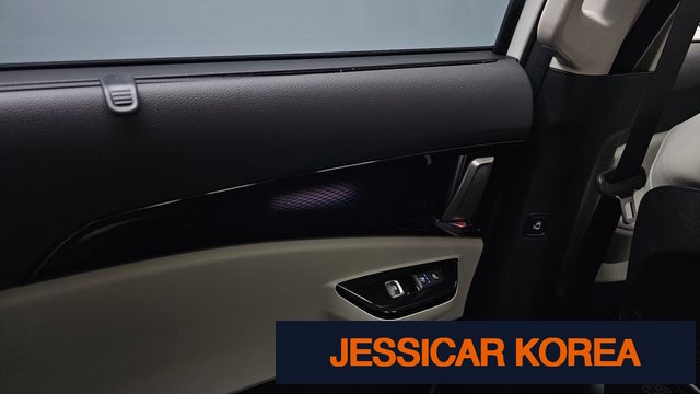 2022 Kia Carnival 4th Gen - Thumbnail 3