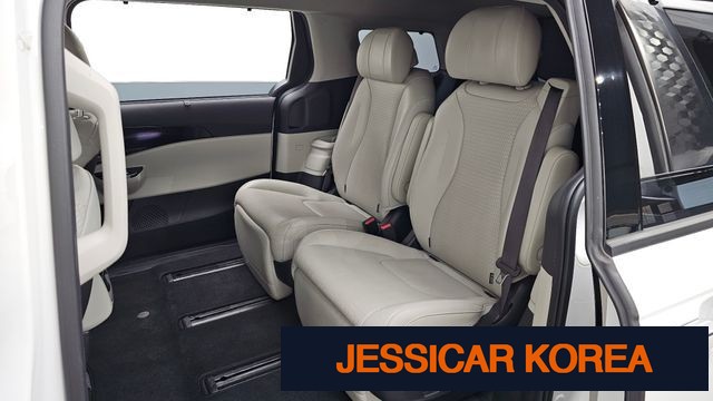 2022 Kia Carnival 4th Gen - Thumbnail 2