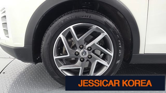 2022 KG Mobility Very New Tivoli - Thumbnail 18