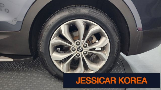 2013 Hyundai Santa Fe DM - Thumbnail 3