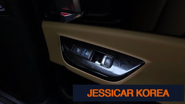 2022 Kia Carnival 4th Gen - Thumbnail 13