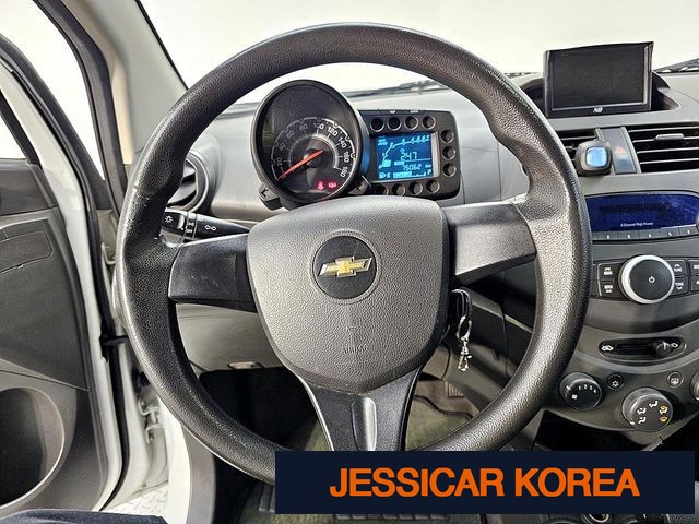 2012 Chevrolet Spark - Thumbnail 16