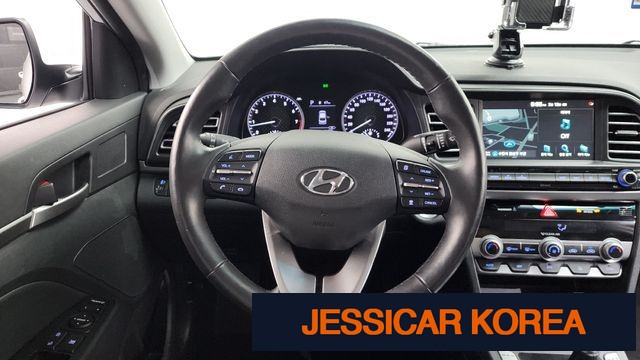 2020 Hyundai The New Avante AD - Thumbnail 9
