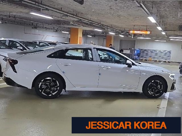 2026 Kia The New K5 3rd Generation - Thumbnail 3