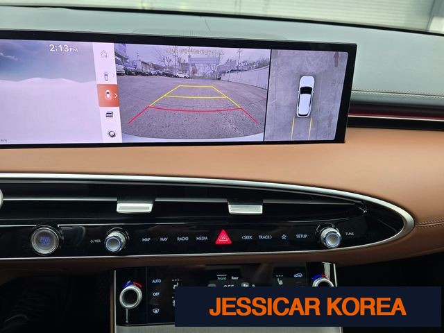 2025 Genesis GV70 - Thumbnail 3