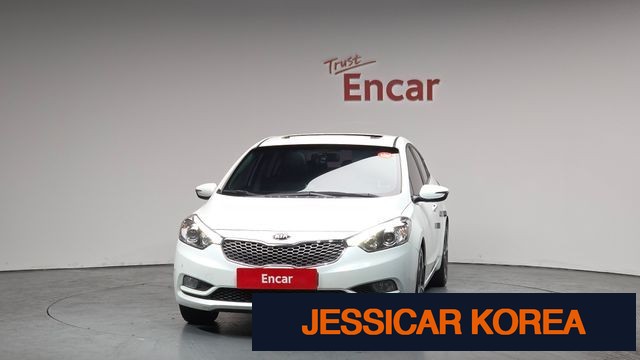 2013 Kia K3 - Thumbnail 5