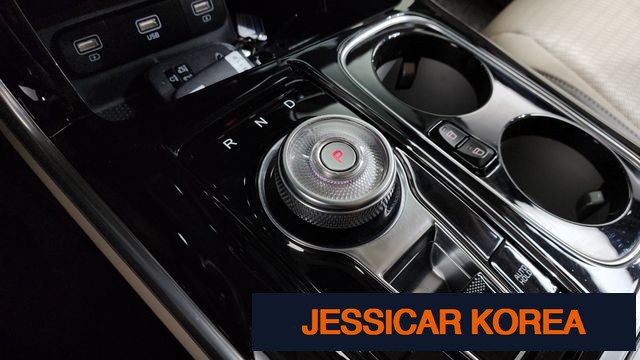 2021 Kia Carnival 4th Gen - Thumbnail 2
