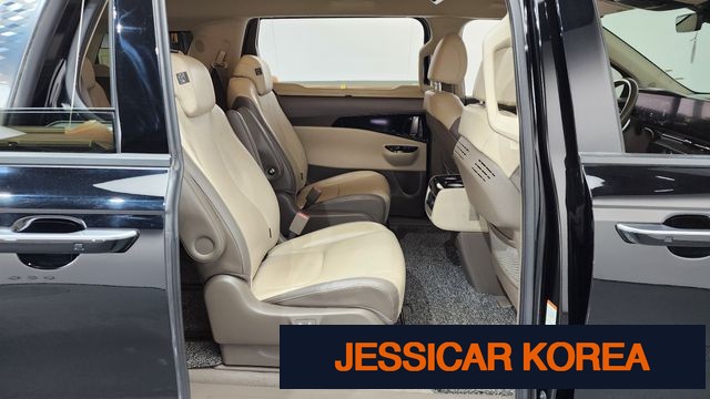 2021 Kia Carnival 4th Gen - Thumbnail 4