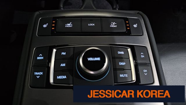 2016 Hyundai Genesis DH - Thumbnail 10