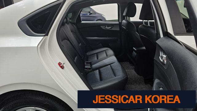 2021 Kia All new K3 - Thumbnail 18