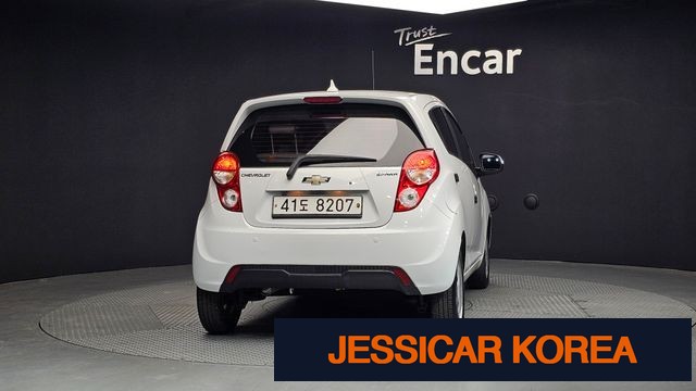 2014 Chevrolet Spark - Thumbnail 16