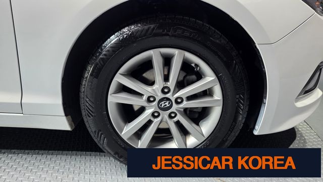 2015 Hyundai LF Sonata - Thumbnail 13