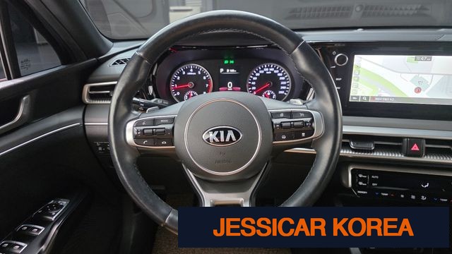 2021 Kia K5 3rd Gen - Thumbnail 9