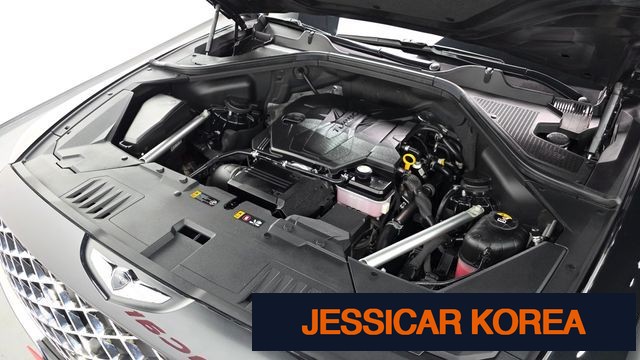 2023 Genesis GV80 - Thumbnail 2
