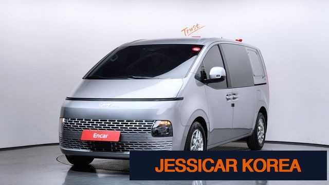 2025 Hyundai Staria - Thumbnail 12