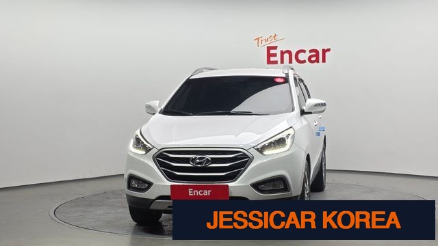 2015 Hyundai new tucson ix - Thumbnail 2
