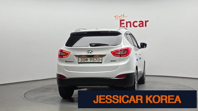2015 Hyundai new tucson ix - Thumbnail 3