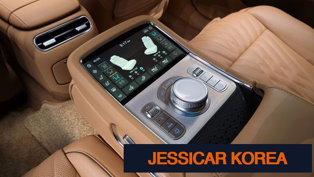 2023 Genesis G90 (RS4) - Thumbnail 3