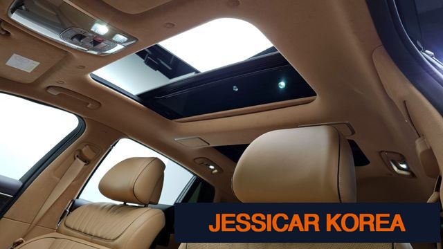 2023 Genesis G90 (RS4) - Thumbnail 11