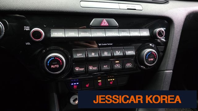 2017 Kia Sportage 4th generation - Thumbnail 3