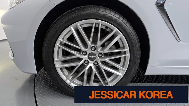 2019 Genesis G70 - Thumbnail 6