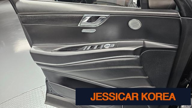 2021 Genesis GV80 - Thumbnail 3