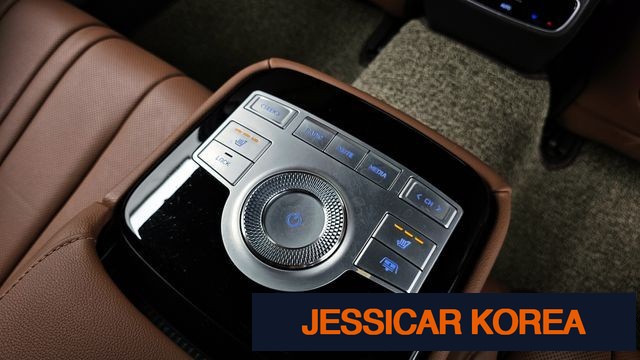 2022 Genesis G80 (RG3) - Thumbnail 2