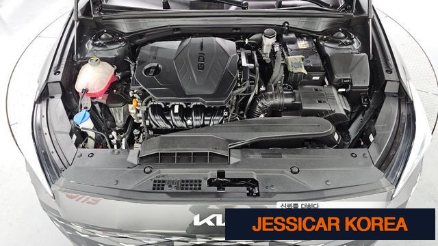 2022 Kia K8 - Thumbnail 6