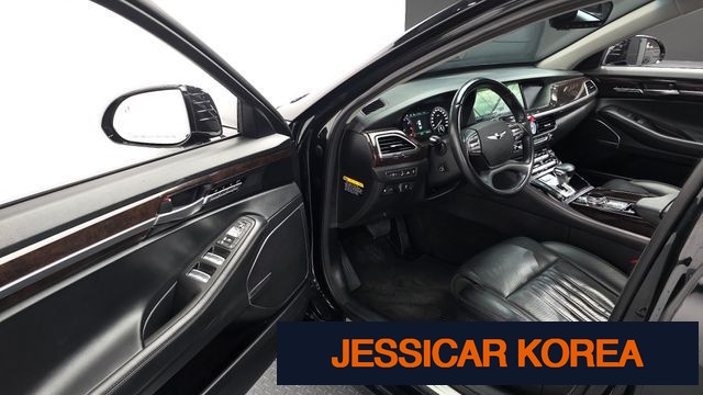 2016 Genesis EQ900 - Thumbnail 8