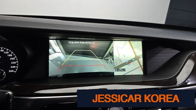 2016 Genesis EQ900 - Thumbnail 20