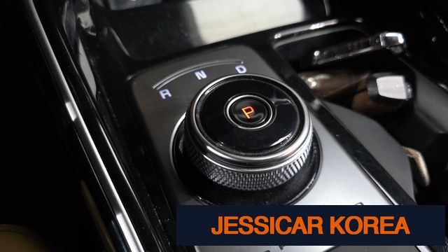 2022 Kia Sorento 4th Gen - Thumbnail 13